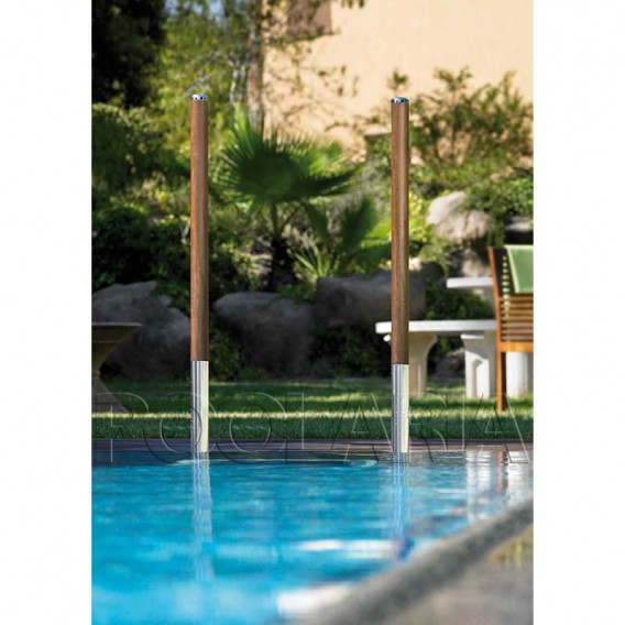 Escalera AstralPool Elegance acero inoxidable con madera IPE